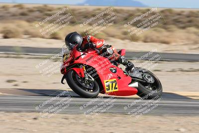 media/Nov-16-2025-Race Pace (Sun) [[8c5fa54630]]/Verified Riders/9-Turn 16 (150pm)/